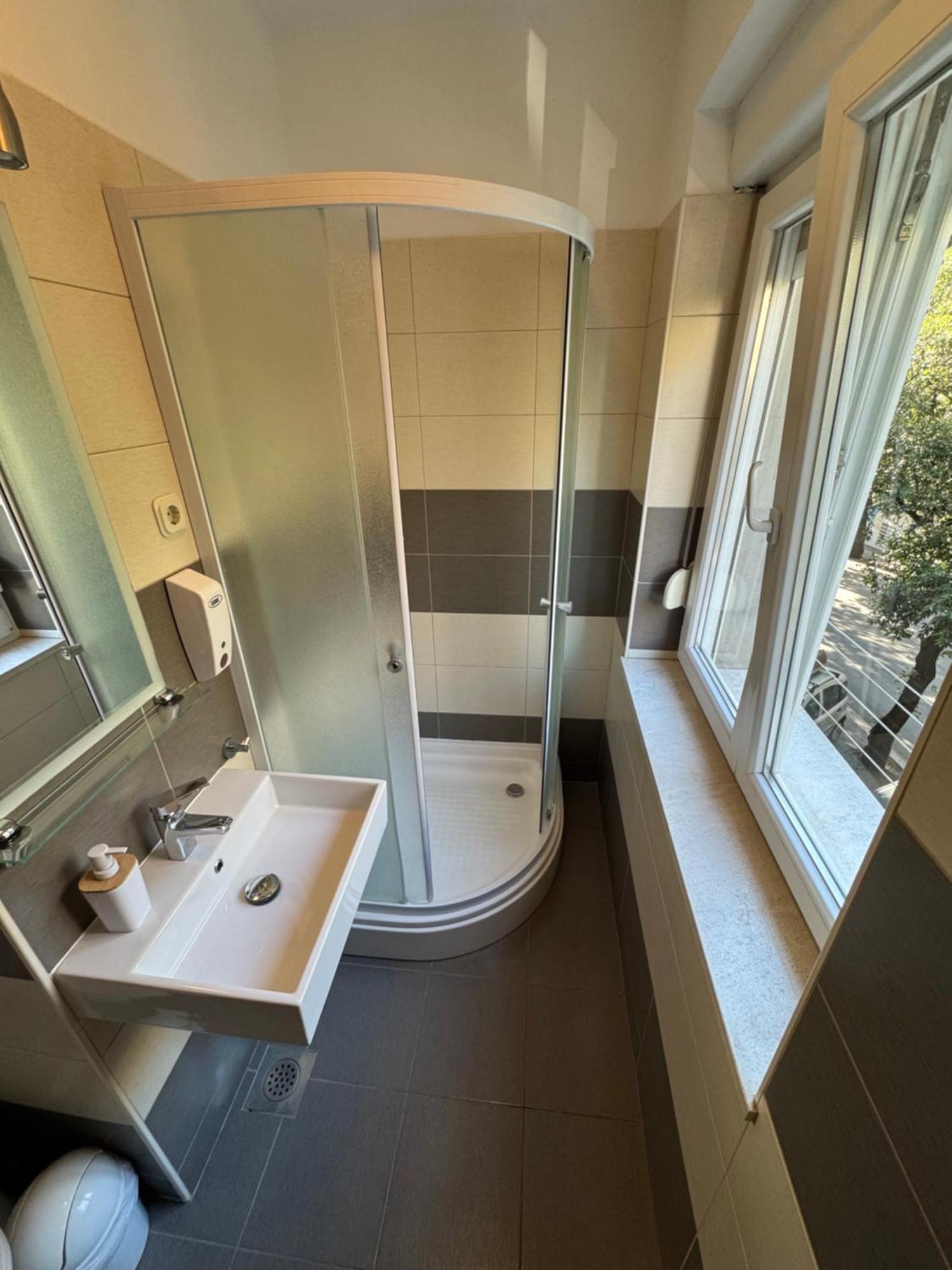 ספליט Blue Tree Rooms מראה חיצוני תמונה